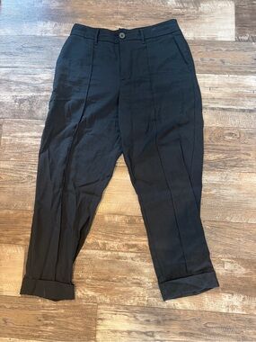 Women's Cropped Black Ankle Pants - Classic Tailored Style